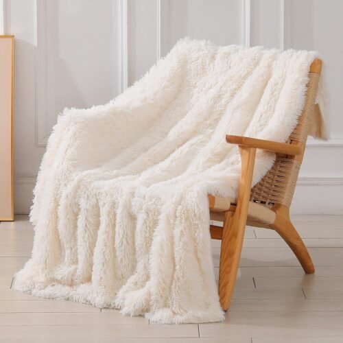 Soft Cozy Fleece Throw Blanket for Winter