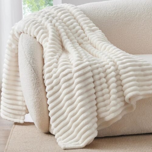 Pink Ribbed Jacquard Flannel Fleece Throw Blanket